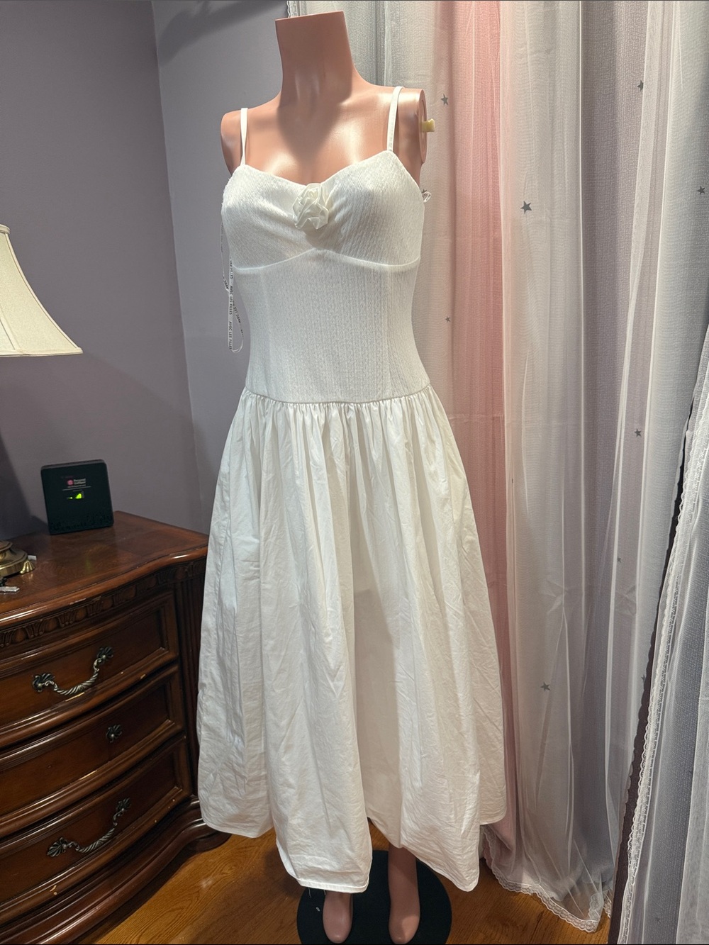 Avec Les Filles White Spaghetti-Strap Midi Dress